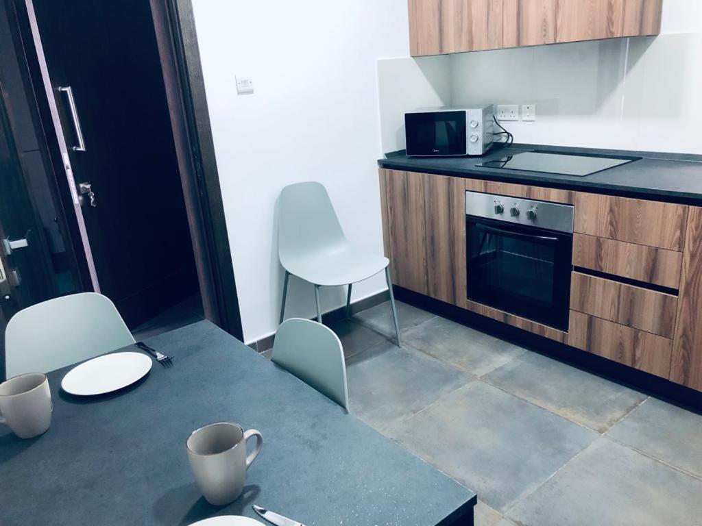 Modern Haven In Ta'Xbiex Apartment Ta Xbiex Ngoại thất bức ảnh