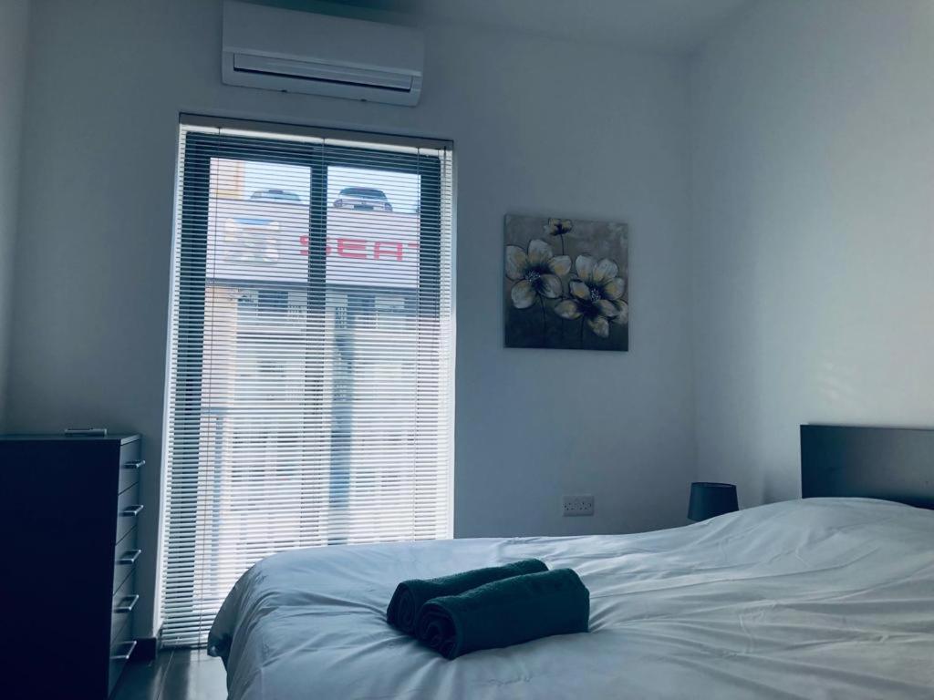 Modern Haven In Ta'Xbiex Apartment Ta Xbiex Ngoại thất bức ảnh